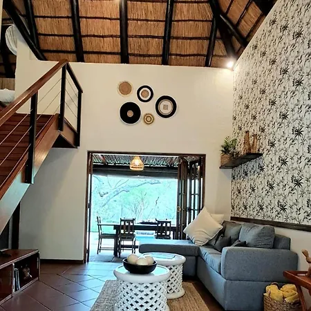 Braai Safaris Lodge Hoedspruit Buitenkant foto